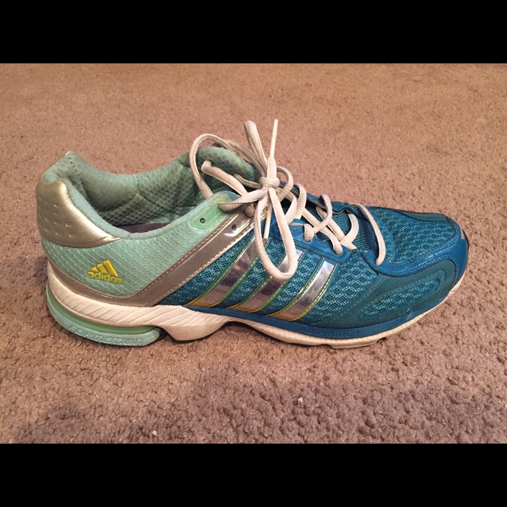 Adidas Supernova Sequence 5 running shoes